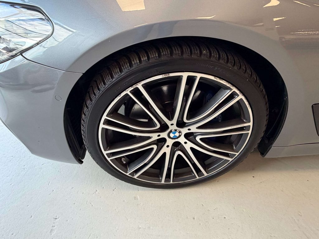 BMW 525  Serie 5Touring 525d Touring Msport auto TETTO