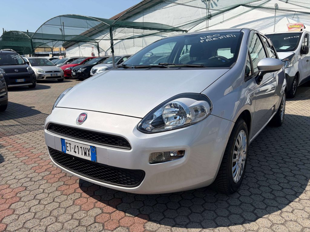 Fiat Punto  Punto III 5p 1.3 mjt 16v Street (easy) 75cv