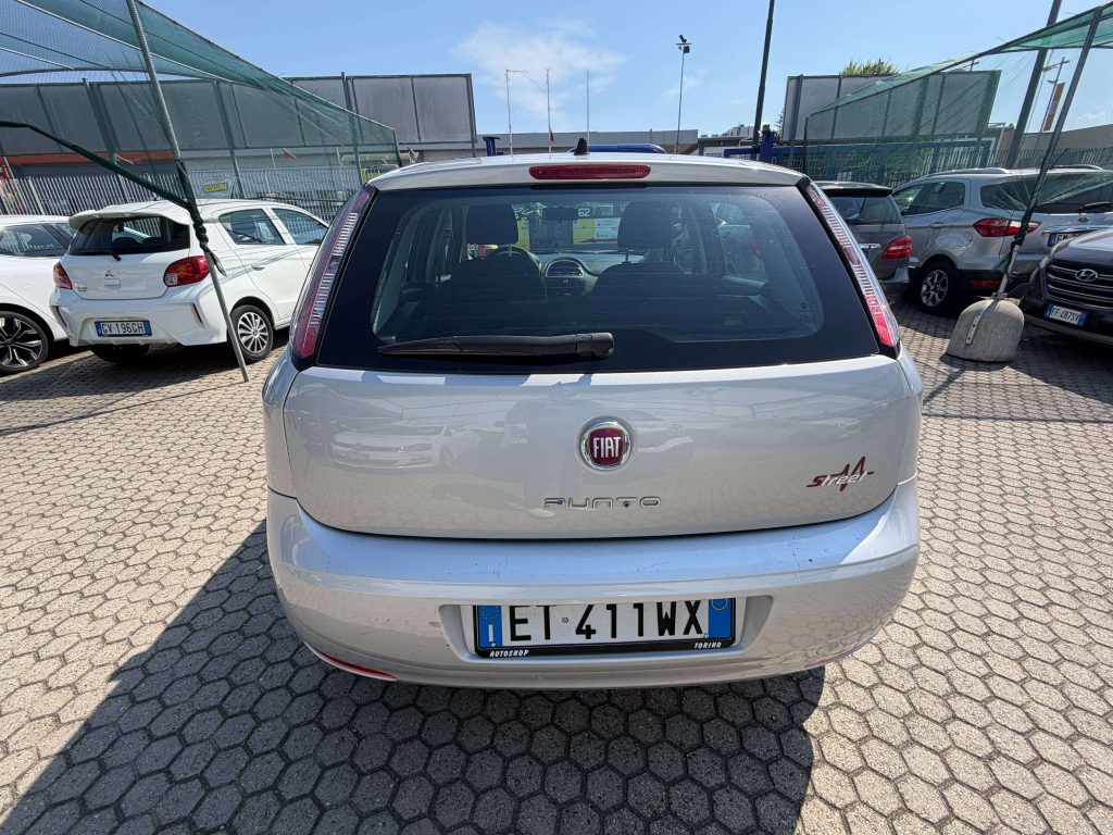 Fiat Punto  Punto III 5p 1.3 mjt 16v Street (easy) 75cv