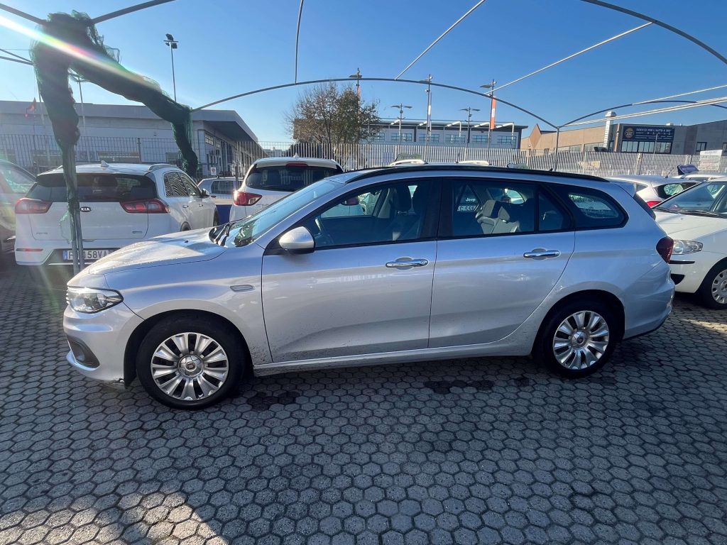 Fiat Tipo  Tipo SW II SW 1.4 tjt Easy Gpl 120cv my17