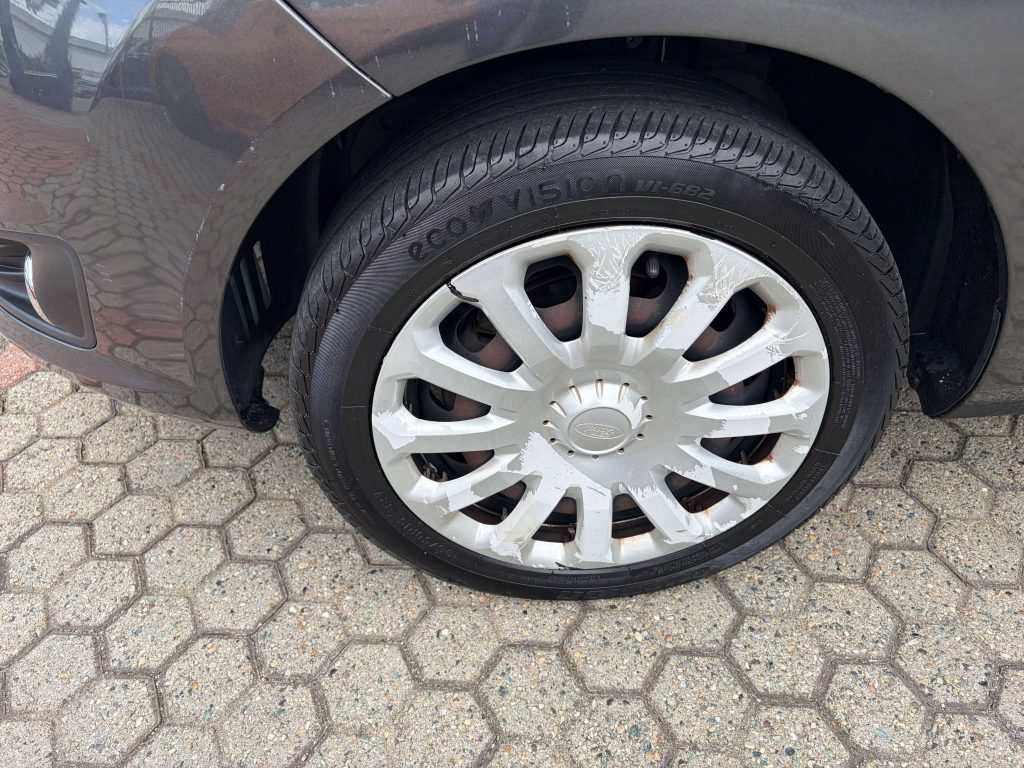 Ford Fiesta  Fiesta VI 2013 5p 1.4 Plus Gpl 95cv E6