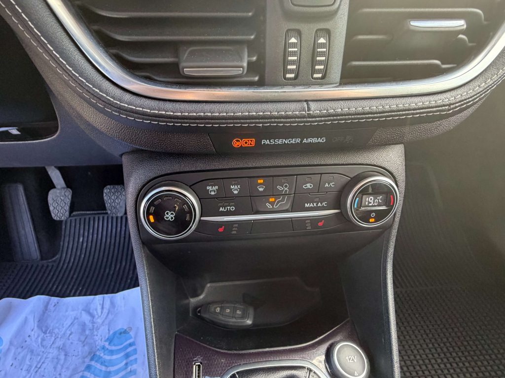 Ford Fiesta  Fiesta VII 5p 5p 1.0 ecoboost Vignale 100cv