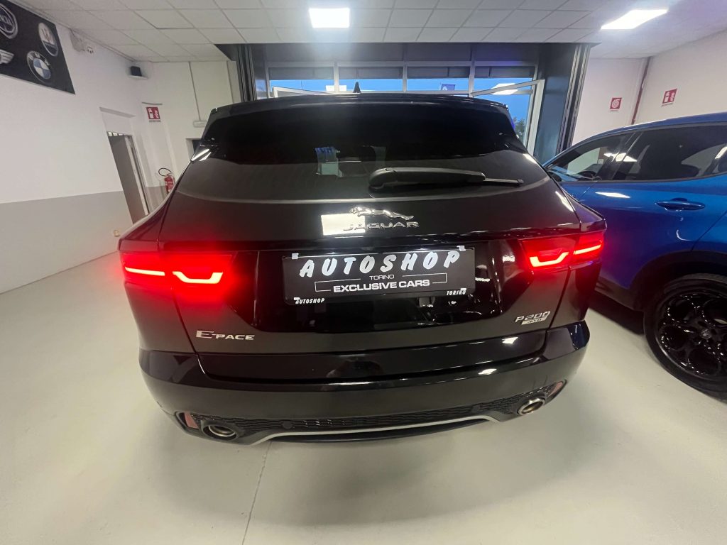 Jaguar E-Pace  E-Pace 2.0 i awd 200cv auto