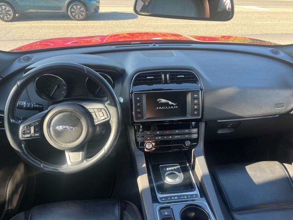 Jaguar F-Pace  F-Pace 3.0d V6 Prestige awd 300cv auto