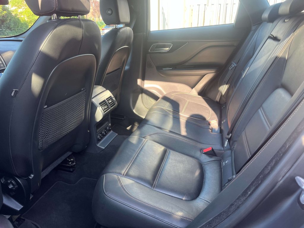 Jaguar F-Pace  F-Pace 3.0d V6 Prestige awd 300cv auto