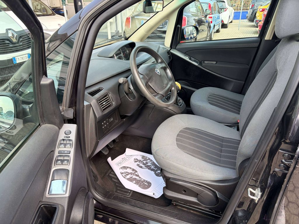 Lancia MUSA  Musa II 1.4 8v 5th ecochic Gpl