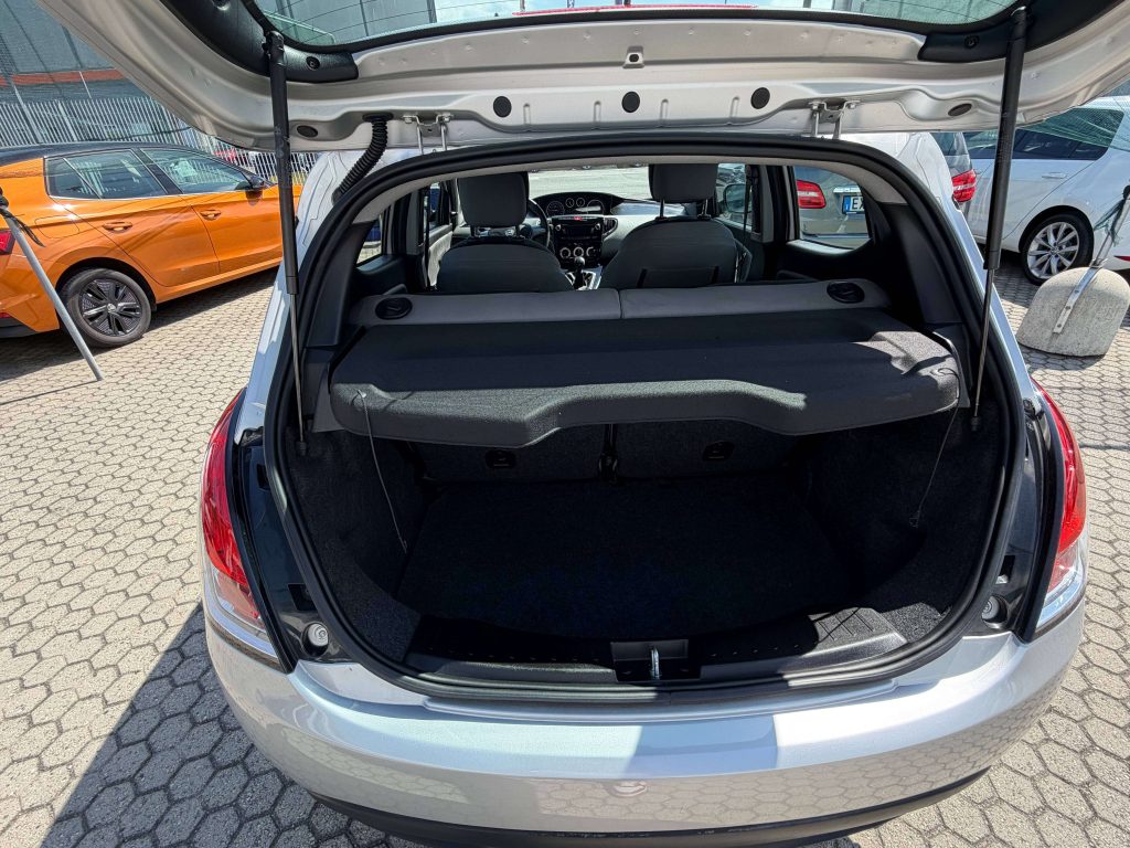 Lancia Ypsilon  Ypsilon III 2011 1.3 mjt Silver s