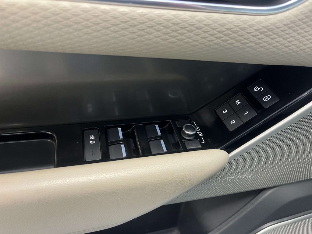 Land Rover Range Rover Velar  Range Rover Velar 2.0d i4 HSE 240cv