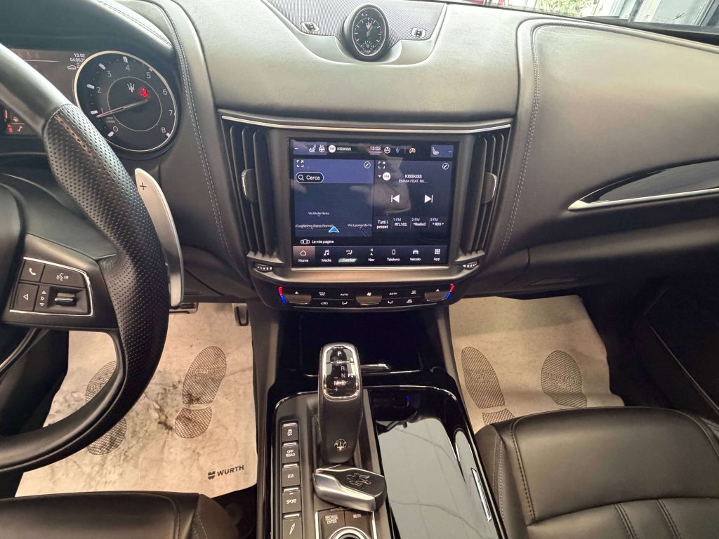 Maserati Levante  Levante 2.0 mhev GT 330cv auto