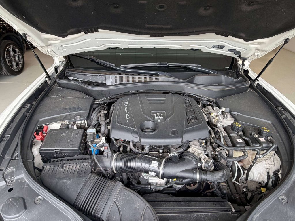 Maserati Levante  Levante 2.0 mhev GT 330cv auto