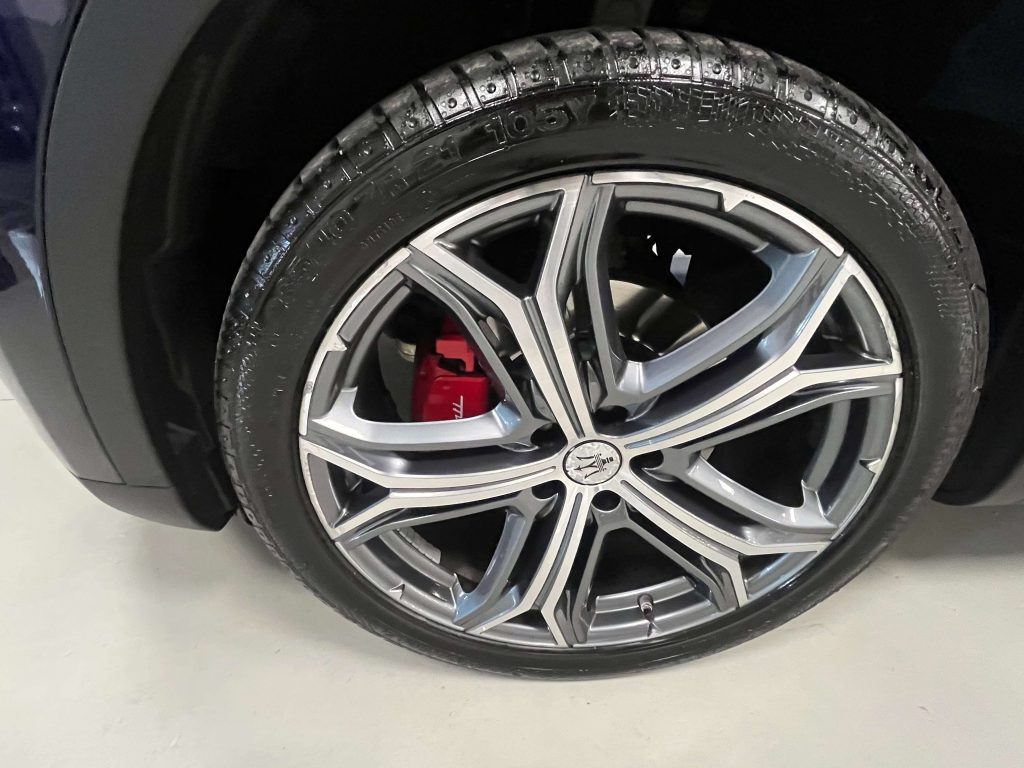 Maserati Levante  Levante 3.0 V6 Granlusso 275cv auto my20