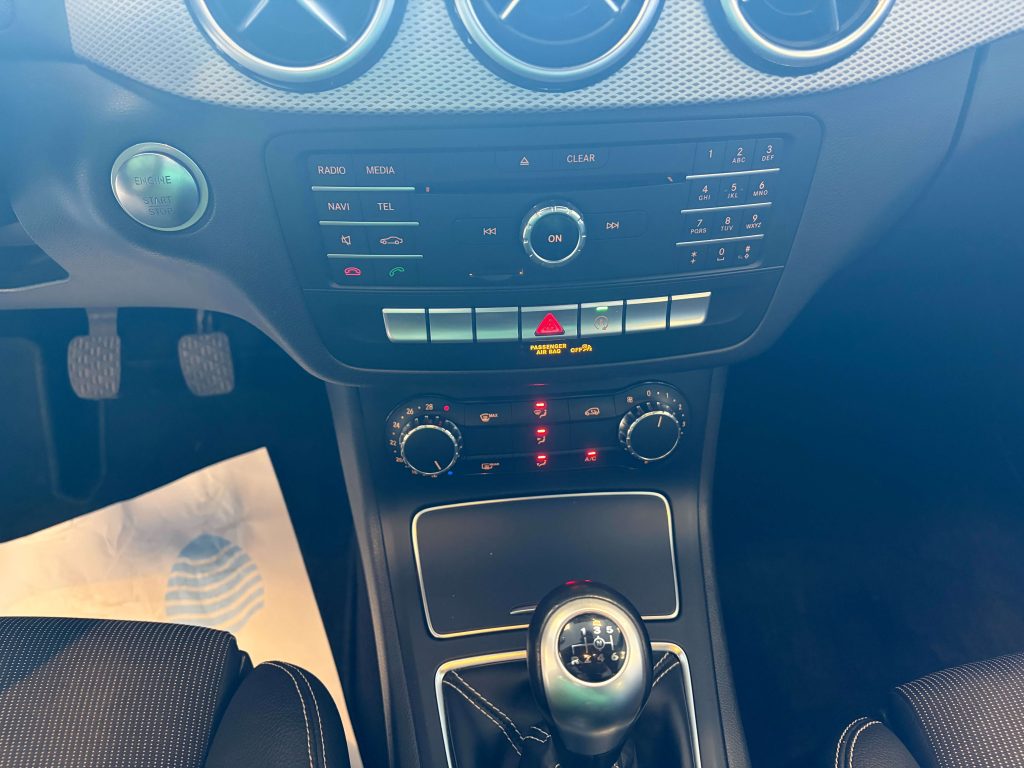Mercedes-Benz B 180  Classe B – T246 d Premium Next