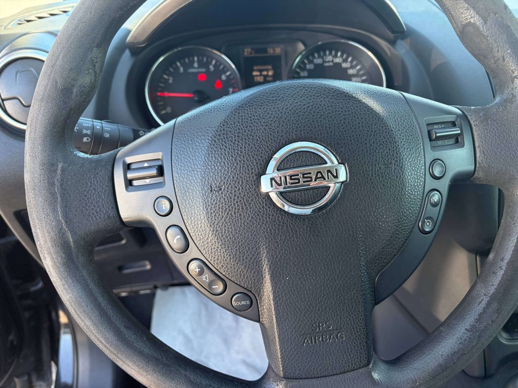 Nissan Qashqai  Qashqai I 1.6 16v Visia FL