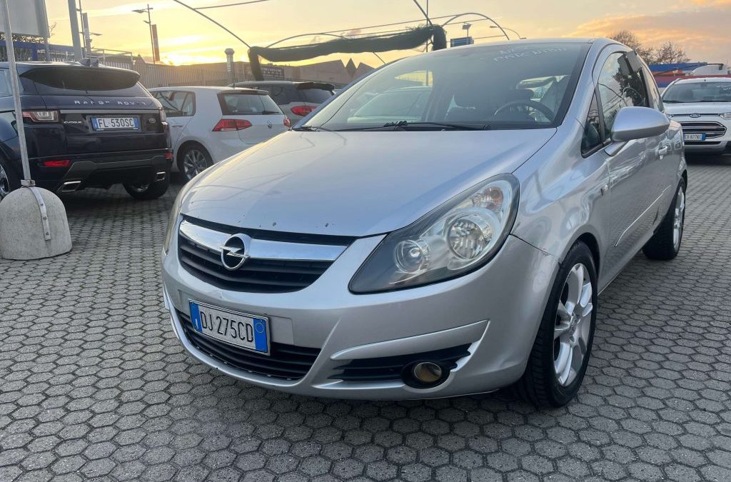 Opel Corsa  Corsa IV 3p 1.3 cdti ecoflex Sport 75cv