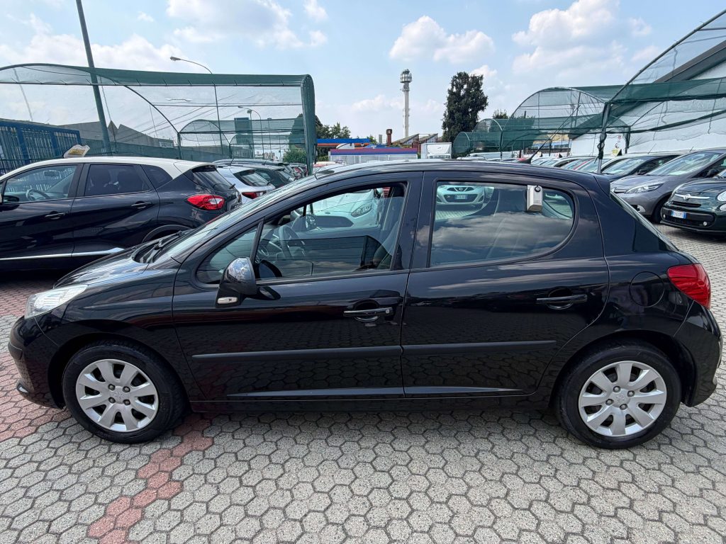 Peugeot 207  207 5p 1.4 8v X-Line eco-Gpl