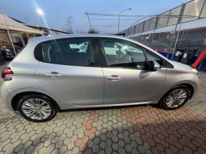 Peugeot 208  208 I 5p 1.2 puretech Active gpl 82cv
