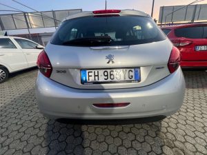 Peugeot 208  208 I 5p 1.2 puretech Active gpl 82cv
