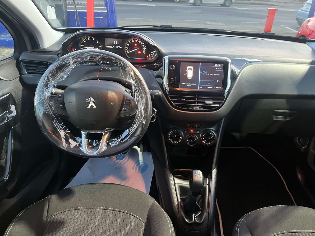 Peugeot 208  208 I 5p 1.2 puretech Active gpl 82cv