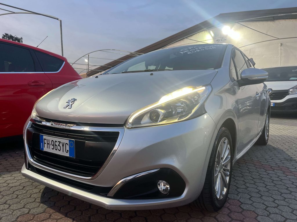 Peugeot 208  208 I 5p 1.2 puretech Active gpl 82cv