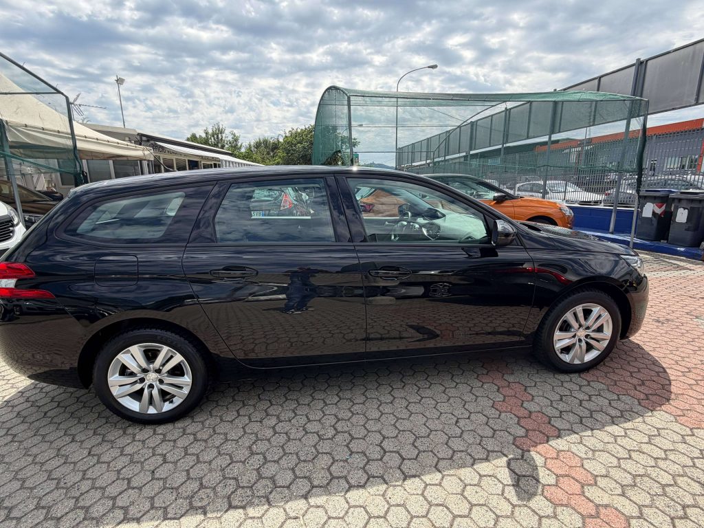 Peugeot 308  308 II 2018 SW SW 1.5 bluehdi Active Business s
