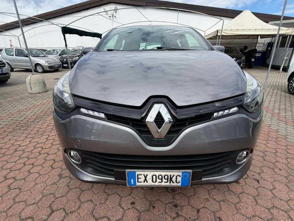 Renault Clio  Clio IV 2014 5p 1.2 Live Gpl 75cv