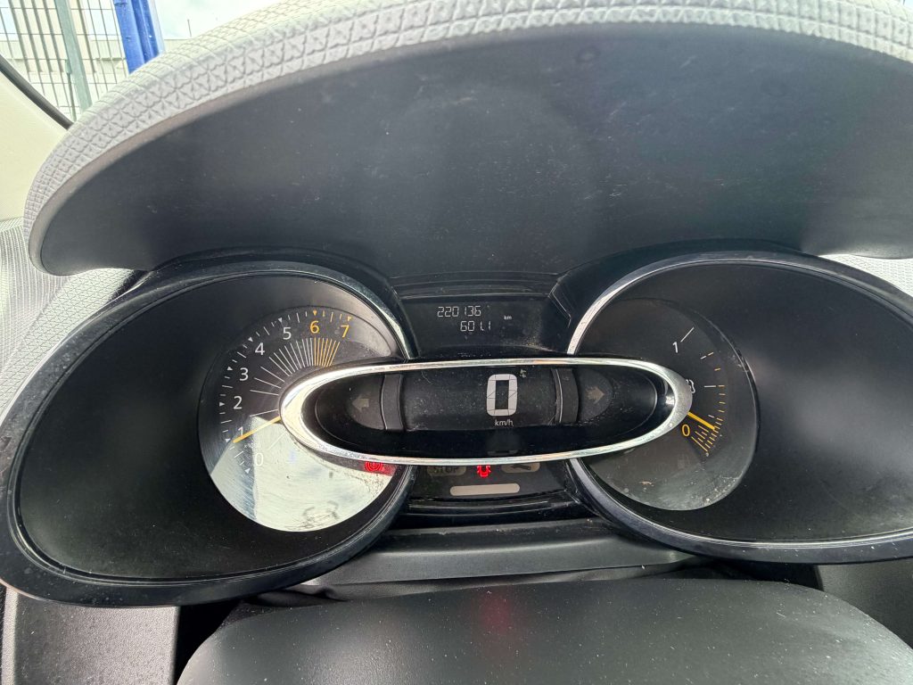 Renault Clio  Clio IV 2014 5p 1.2 Live Gpl 75cv