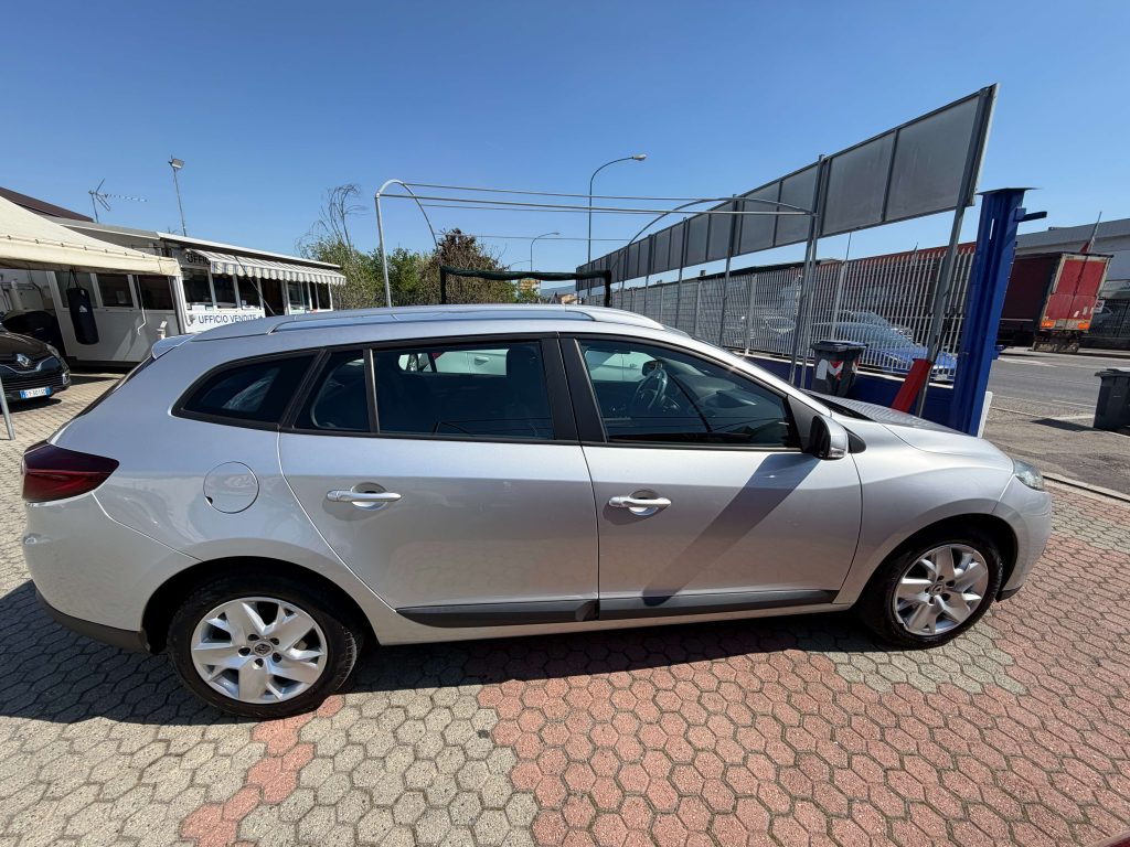 Renault Megane  Megane III 2012 SporTour SporTour 1.5 dci Wave 110