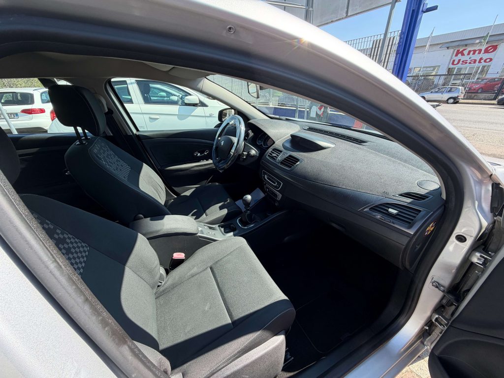 Renault Megane  Megane III 2012 SporTour SporTour 1.5 dci Wave 110