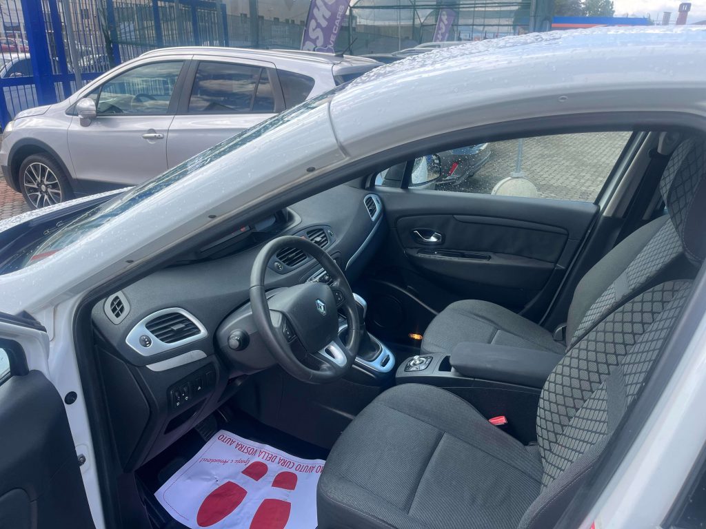 Renault Scenic  Scenic III 2011.1.5 dci 7 posti 110cv edc