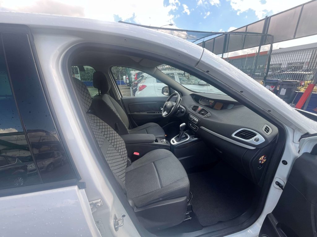 Renault Scenic  Scenic III 2011.1.5 dci 7 posti 110cv edc