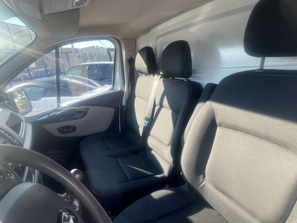 Renault   TRAFIC