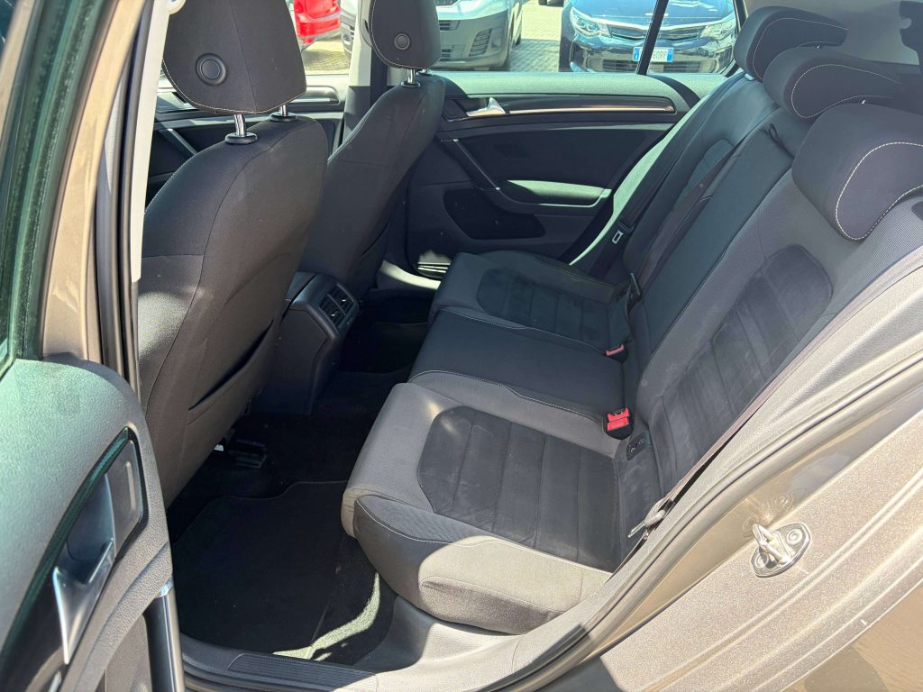 Volkswagen Golf  Golf VII 5p 1.6 tdi Highline