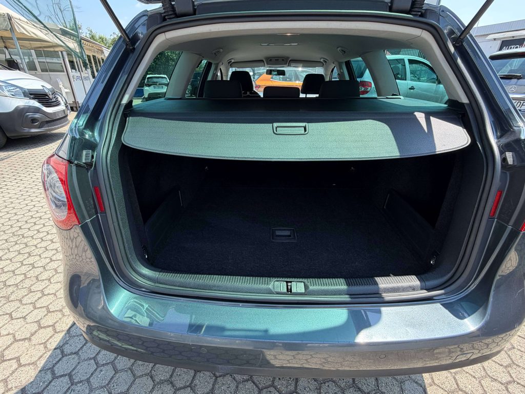 Volkswagen Passat Variant  Passat VI Variant 2.0 tdi Business dpf