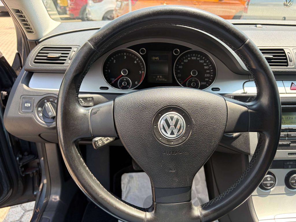 Volkswagen Passat Variant  Passat VI Variant 2.0 tdi Business dpf