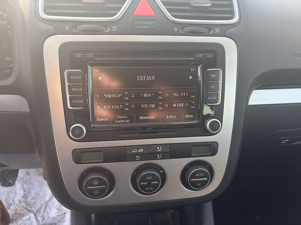 Volkswagen Scirocco  Scirocco III 2.0 tdi 140 CV