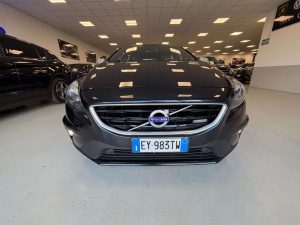 Volvo V40  V40 II1.6 d2 R-design Kinetic (r-design)