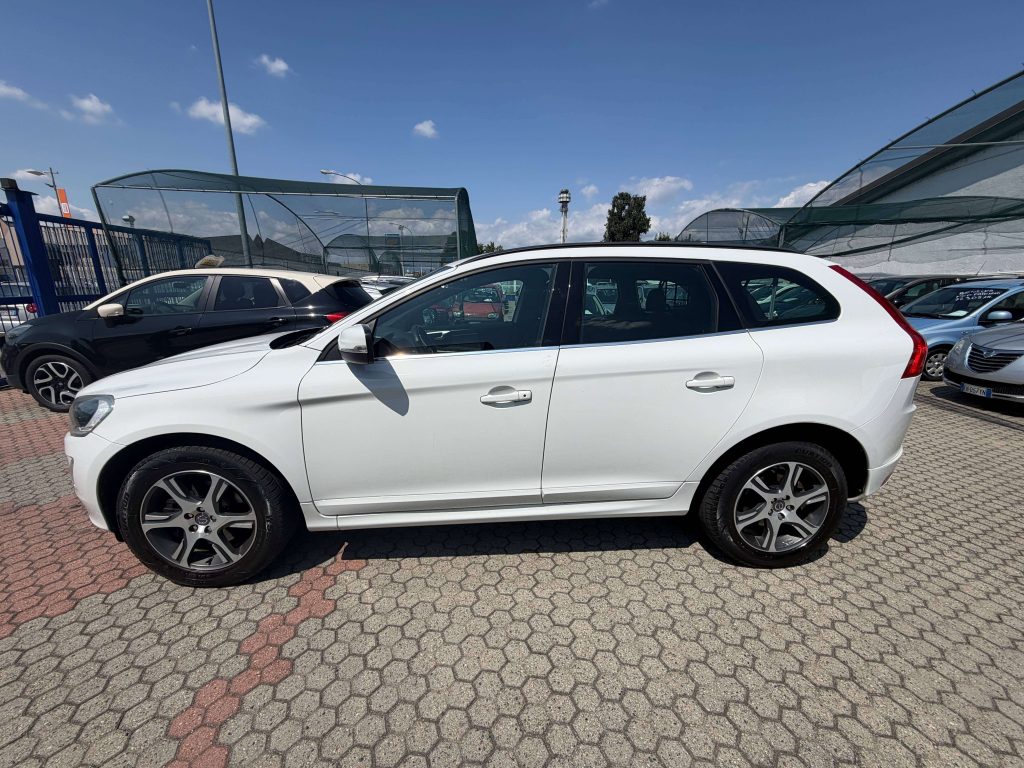 Volvo XC60  XC60 I 2.0 d4 Momentum 181cv