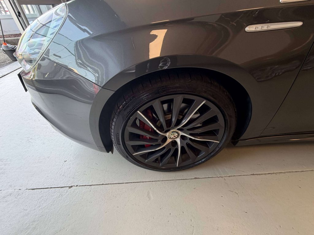 Alfa Romeo Giulietta  Giulietta III 1750 tbi Quadrifoglio Verde 235cv