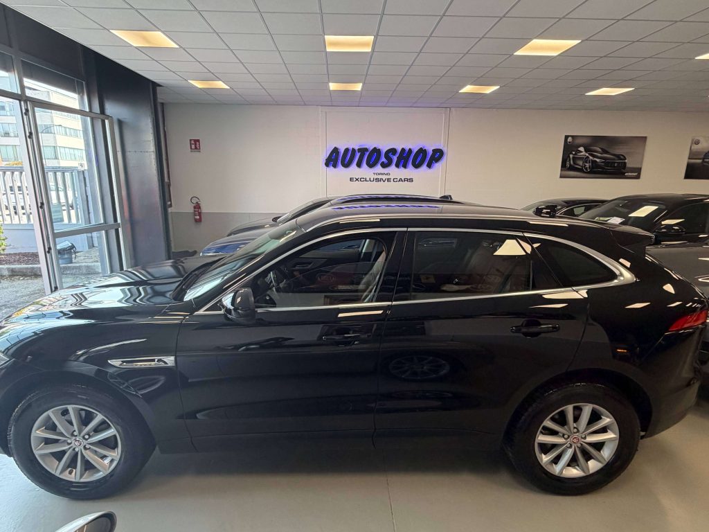 Jaguar F-Pace  F-Pace 2.0d i4 Prestige awd 180cv auto