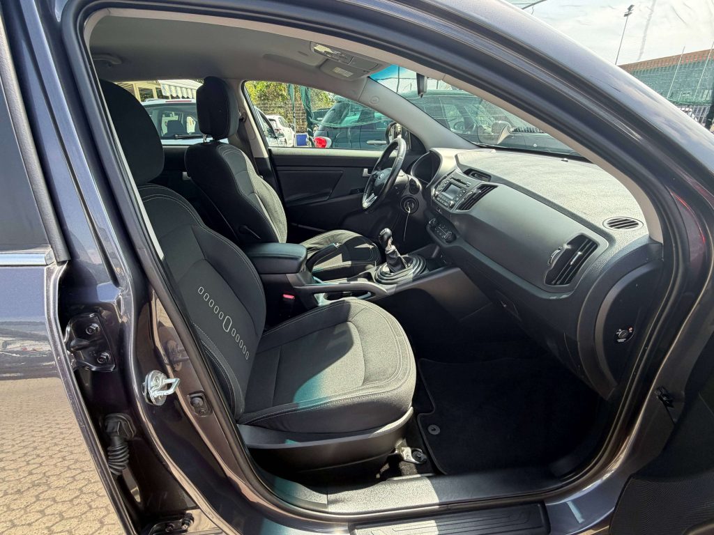 Kia Sportage  Sportage III 1.7 crdi Class 2wd