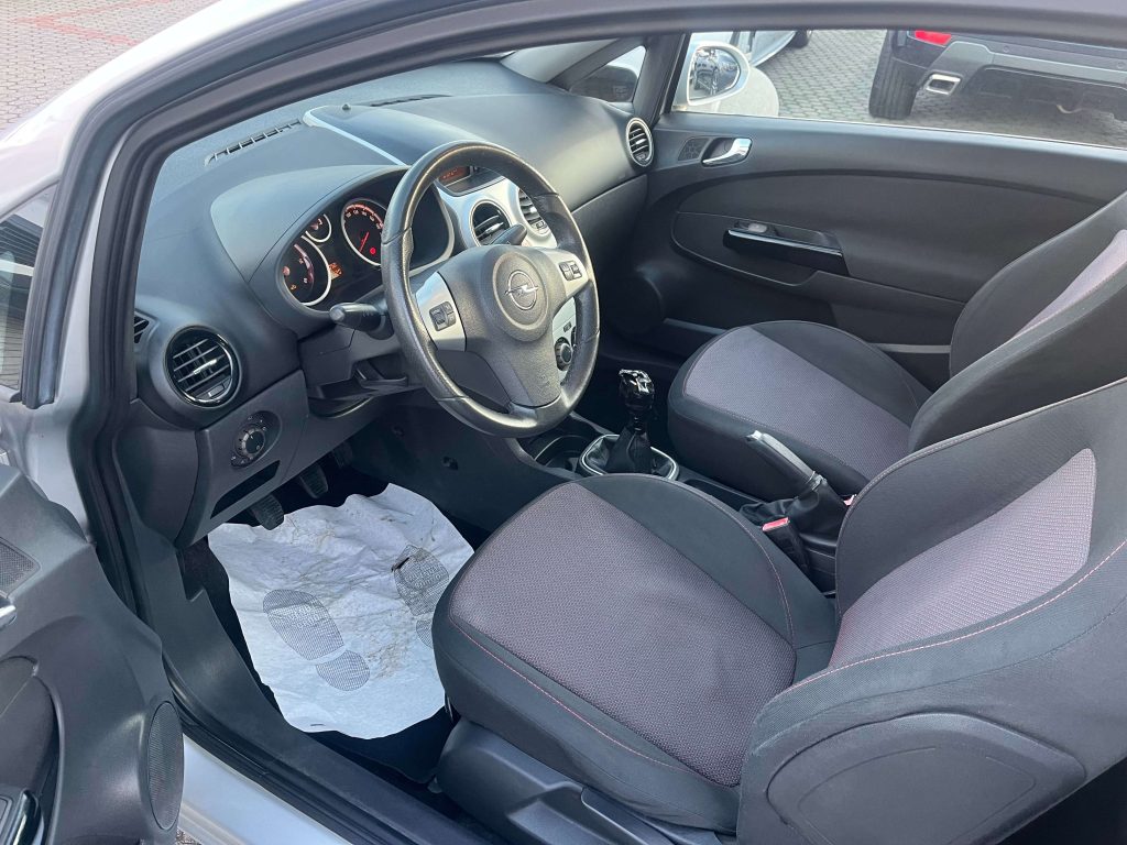 Opel Corsa  Corsa IV 3p 1.3 cdti ecoflex Sport 75cv