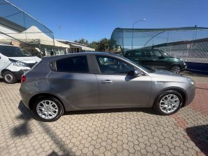 Alfa Romeo Giulietta  Giulietta 1.6 jtdm Giulietta 120cv