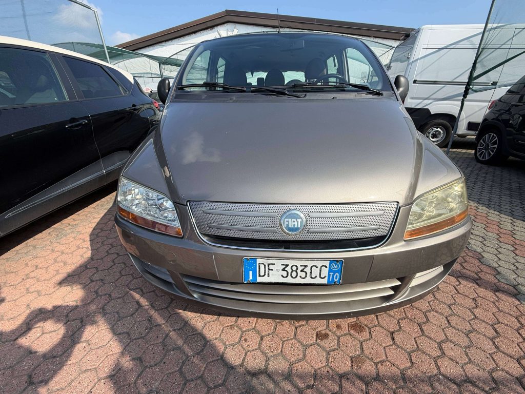 Fiat Multipla  Multipla II 1.9 mjt Active 120cv