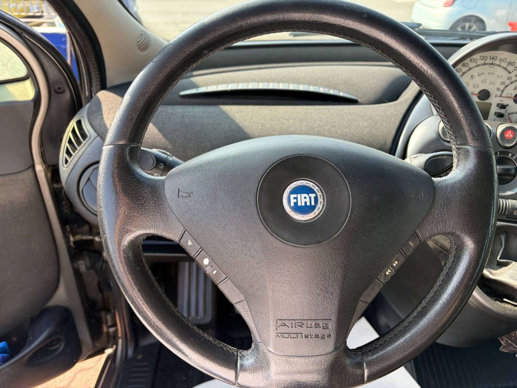 Fiat Multipla  Multipla II 1.9 mjt Active 120cv