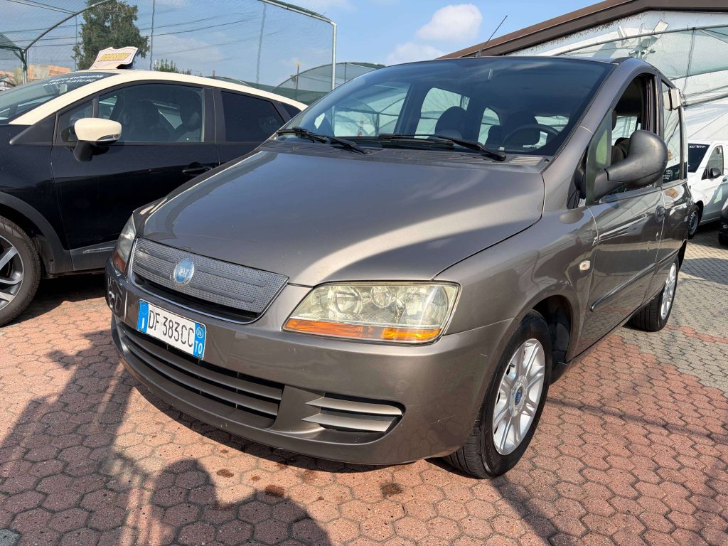 Fiat Multipla  Multipla II 1.9 mjt Active 120cv
