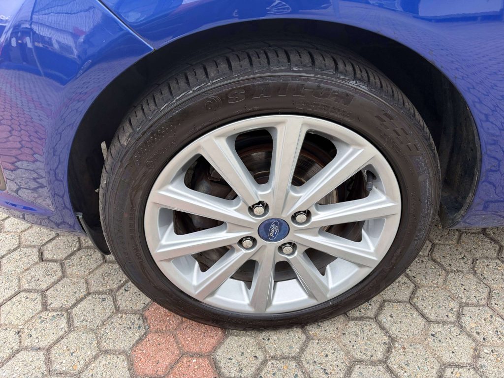 Ford Fiesta  Fiesta VI 5p 1.4 Plus Gpl 95cv E6 scadenza 2035