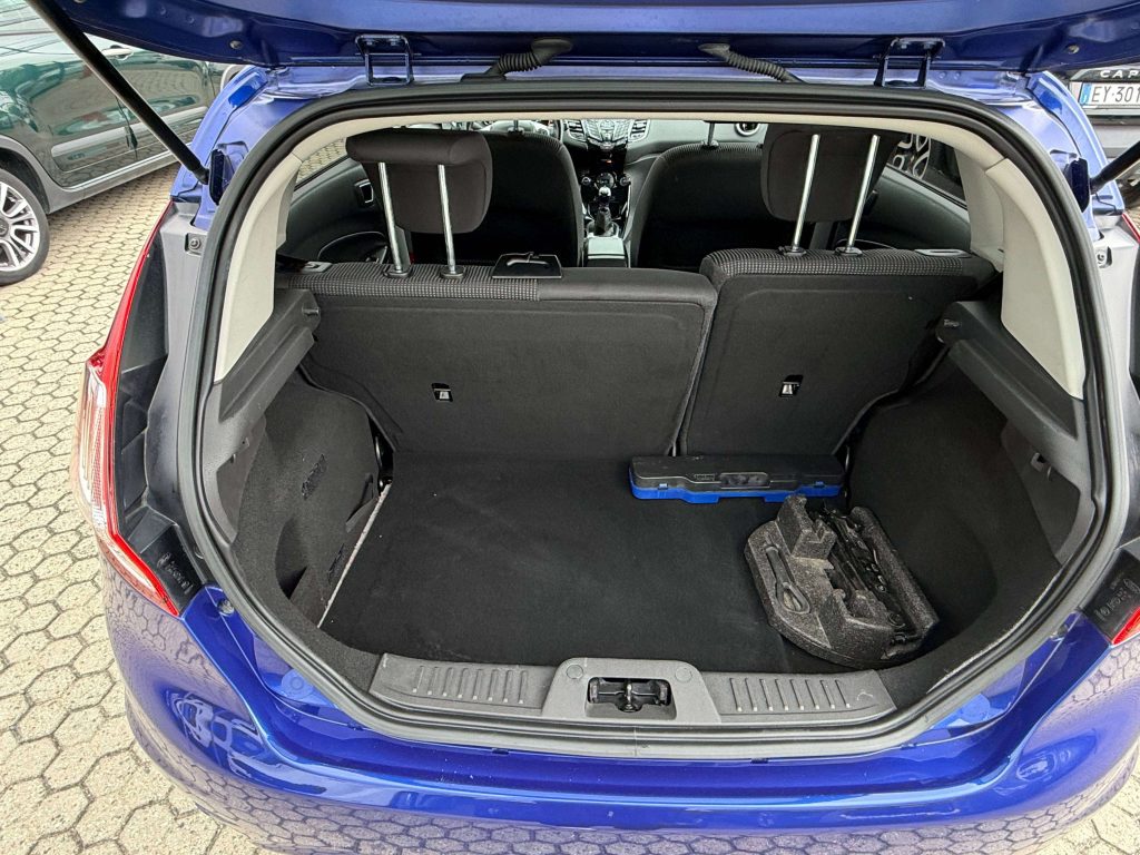Ford Fiesta  Fiesta VI 5p 1.4 Plus Gpl 95cv E6 scadenza 2035