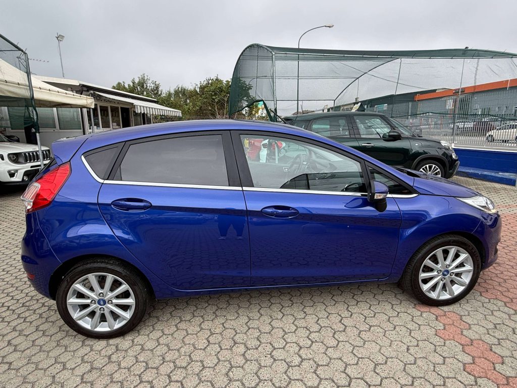 Ford Fiesta  Fiesta VI 5p 1.4 Plus Gpl 95cv E6 scadenza 2035
