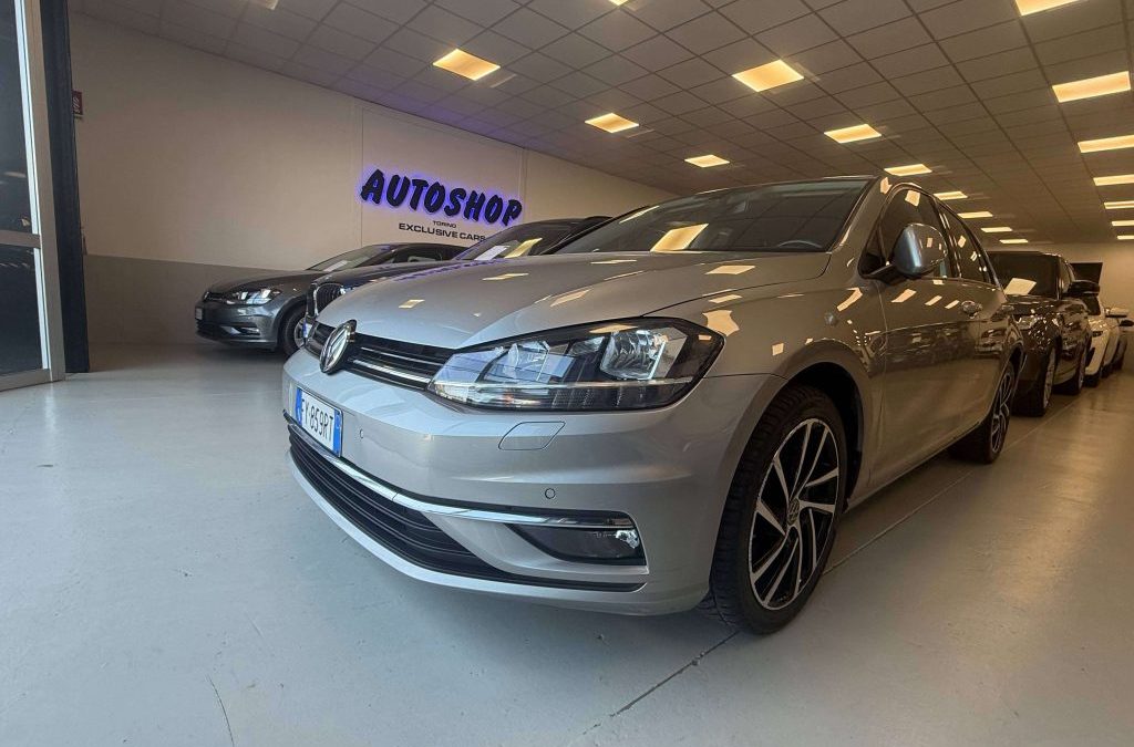 Volkswagen Golf  Golf 5p 1.6 tdi Executive 115cv