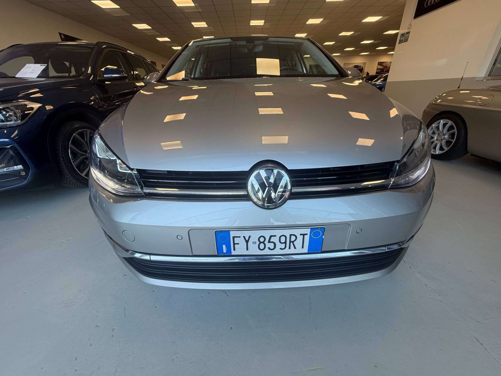 Volkswagen Golf  Golf 5p 1.6 tdi Executive 115cv